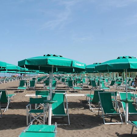 Alberto Quadrilocale A Soli 150M Dal Mare Марина-ді-Кастаньєто-Кардуччі Екстер'єр фото